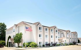 Microtel Springfield